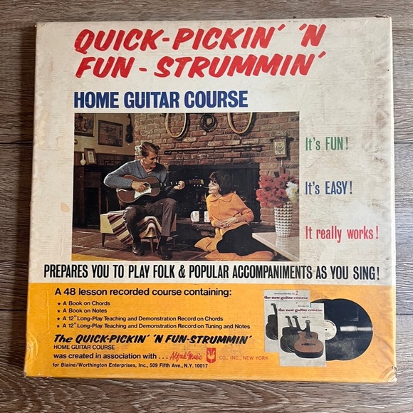 Vintage 1970 Quick-Pickin' 'N Fun-Strummin' LP Vinyl & Books Guitar Course - Picture 1 of 6